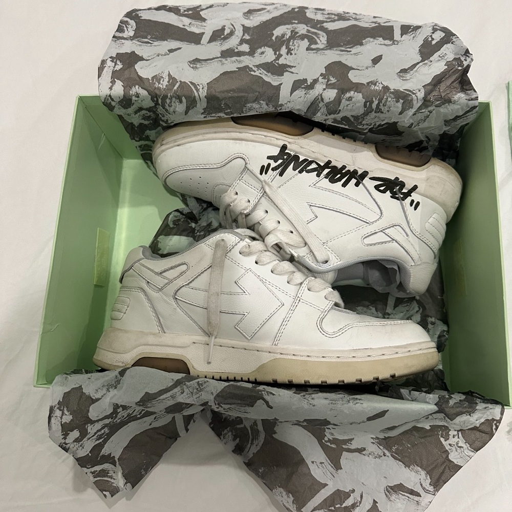 Off White Sneakers
